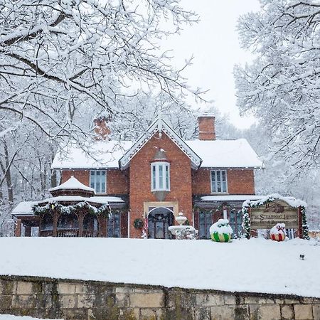 The Steamboat House Bed & Breakfast กาลีนา ภายนอก รูปภาพ