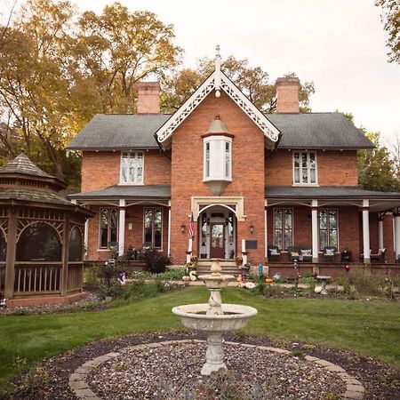 The Steamboat House Bed & Breakfast กาลีนา ภายนอก รูปภาพ